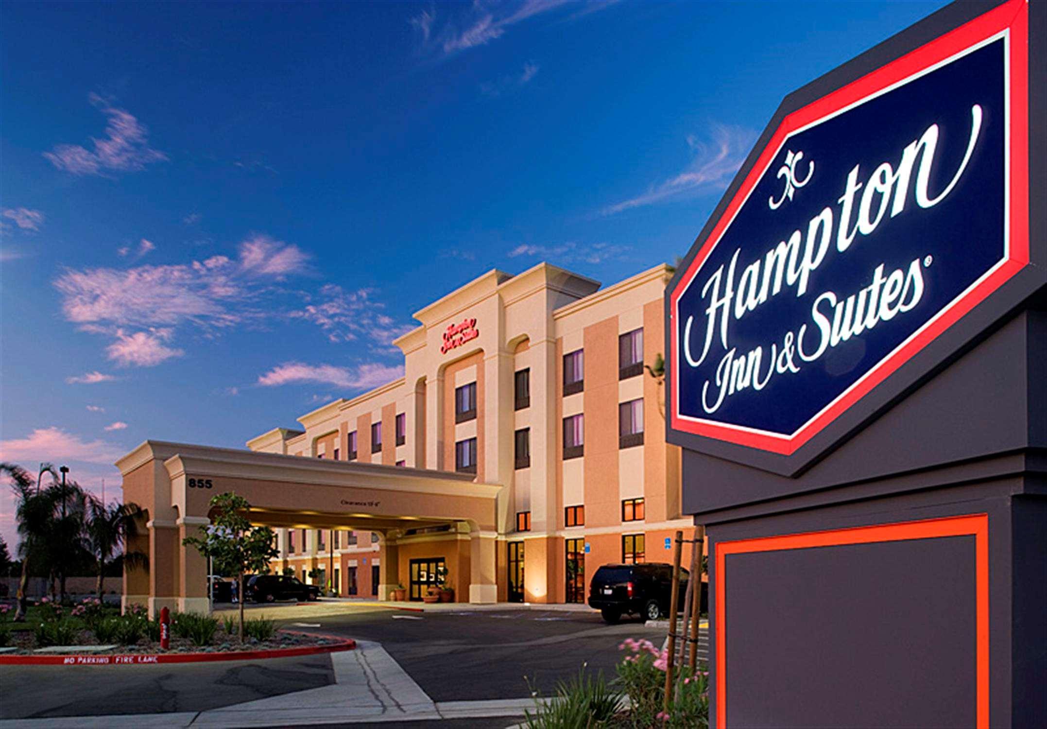 Hampton Inn & Suites Clovis Airport North Exteriér fotografie